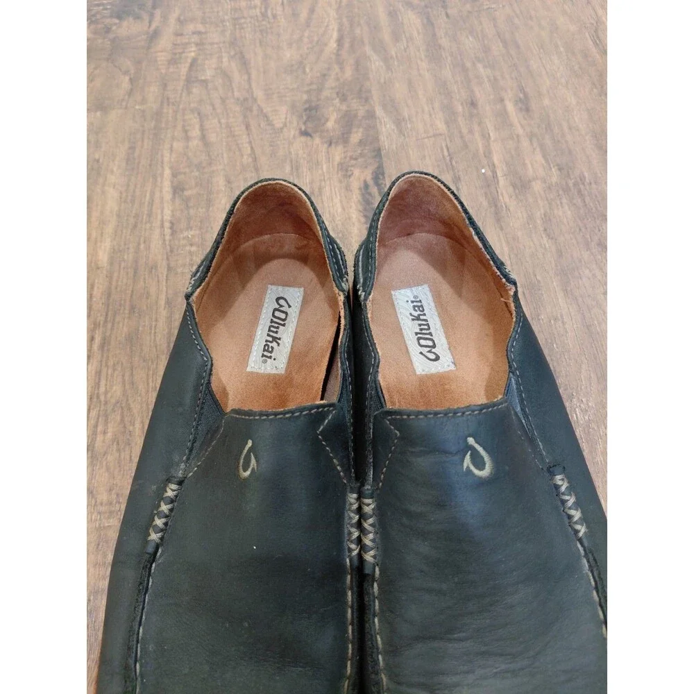 OluKai Moloa Black Leather Casual Slip On Loafers Size 10